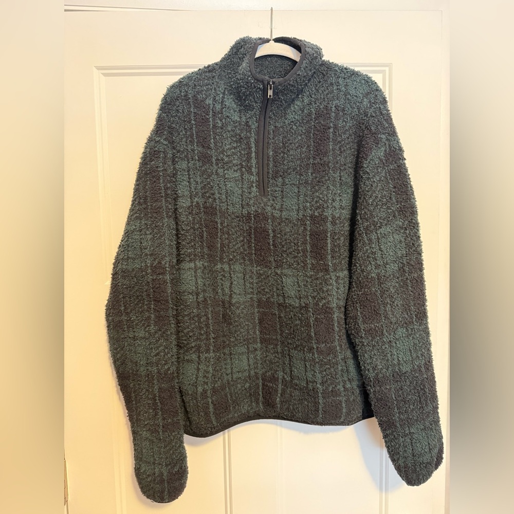SKIMS Unisex Cozy Pullover Green & Black